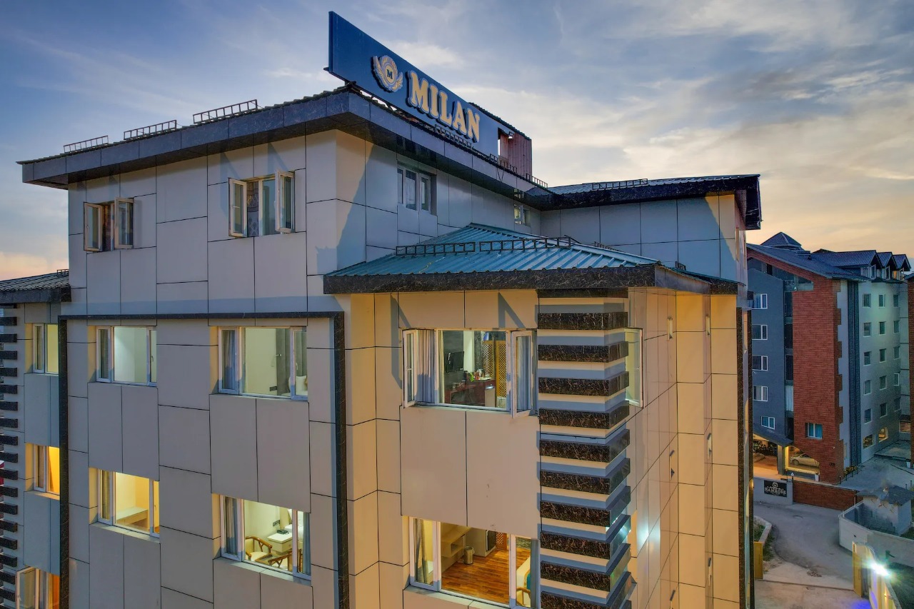 hotel mirza srinagar